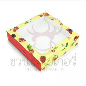 กล่องเบเกอรี่ ลายmixfruitsสีเหลือง เจาะหน้า BB47 รหัส PBN6S0110