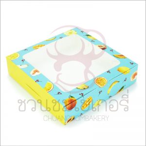 กล่องเบเกอรี่ ลายmixfruitsสีฟ้า เจาะหน้า BB47 รหัส PBN6S0210